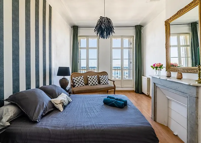 T2 Vue Mer Au Pied De La Major